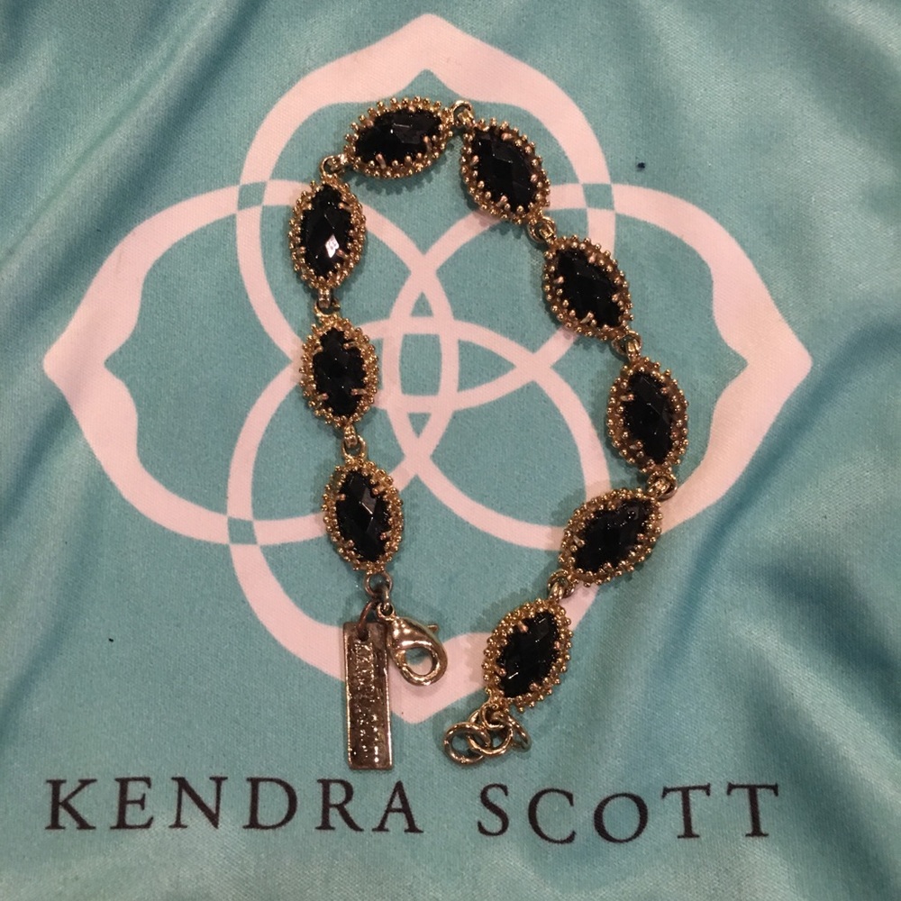 Kendra Scott bracelet